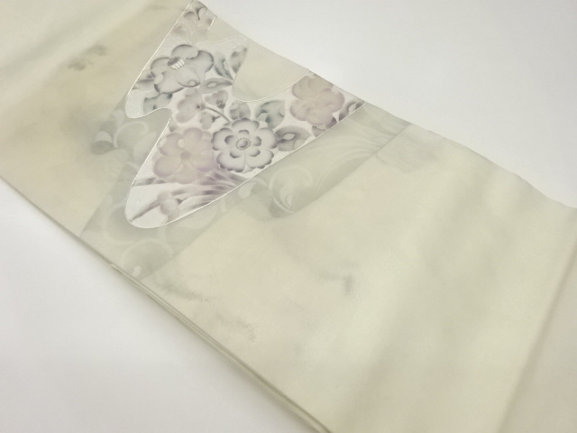 銀駒刺繍曲線に花々模様名古屋帯